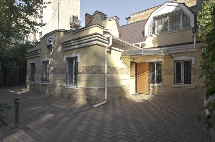 Продам дом на Французском бульваре/Пироговской