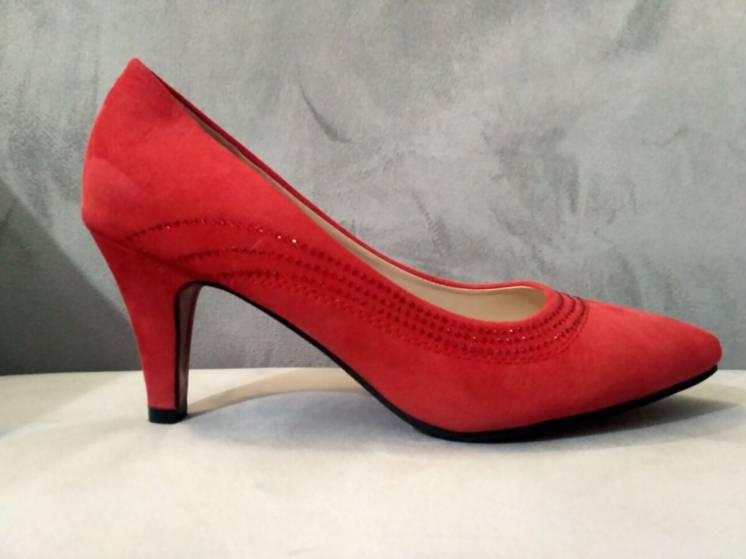 Новые красные замшевые туфли Каблук 7 см