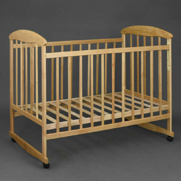 Продам кроватку детскую деревянную бу.
