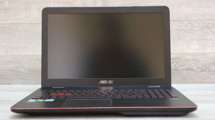Игровой ноутбук Asus GL551J ROG i7-4720HQ/8Gb/250Gb SSD/GTX 960M/15.6