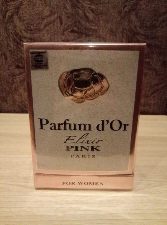 Парфюмированная вода parfum d'or elixir pink