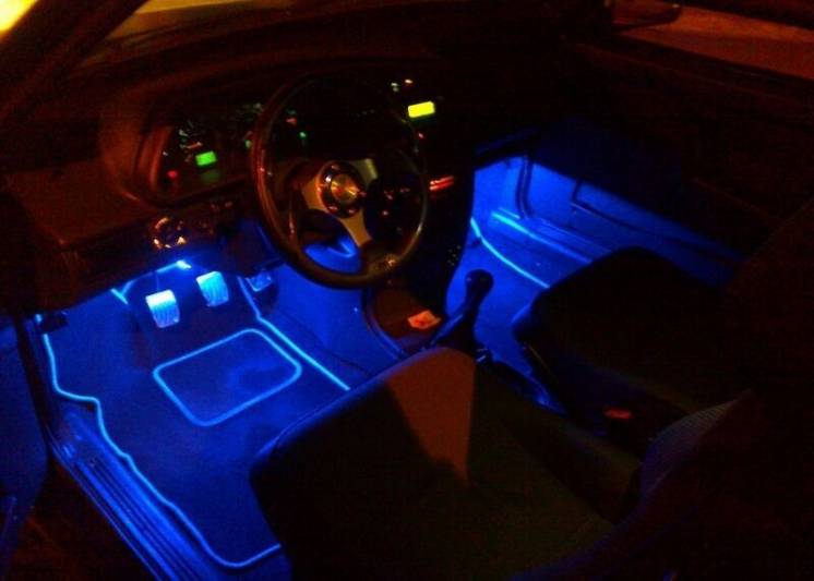 Подсветка светодиодная 12 диодов в одной ленте (синяя), 12 В для авто