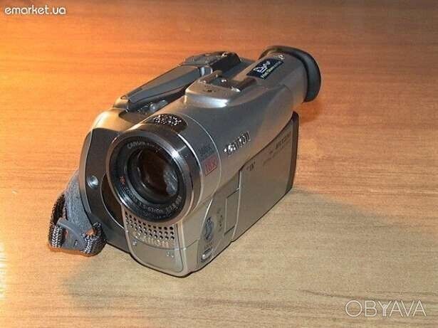 Цифровая видеокамера Canon Mvx250i (формат Mini Dv).#