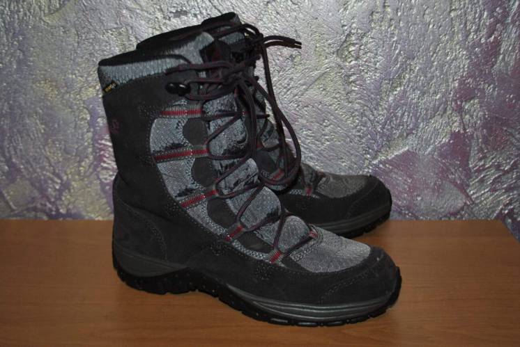 Треккинговые кожаные женские ботинки Jack Wolfskin (размер 38)