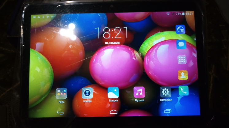 новый мощный планшет 64/4 ГБ Android 8.1