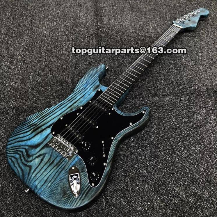 Электрогитара Fender Stratocaster Standart Blue Led China