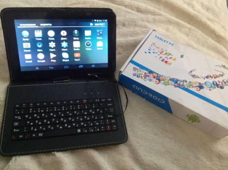 Планшет Astar Tablet PC QuadCore-A33 +чехол + клавиатура