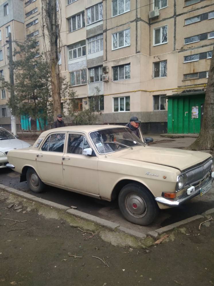 Продам автомобиль ГАЗ 24