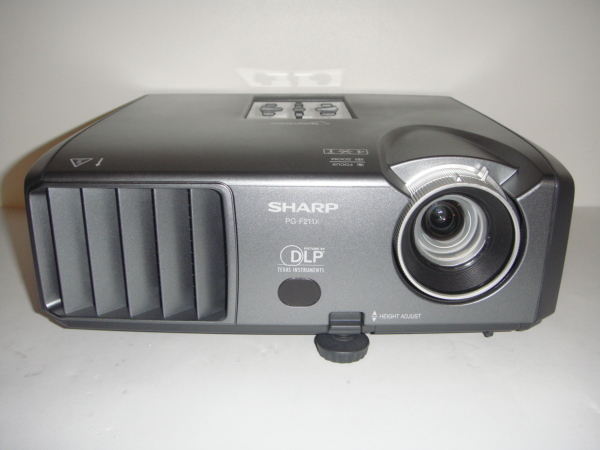 Проектор мультимедийный SHARP PG-F261X,1DLP,1024x768,2600lm