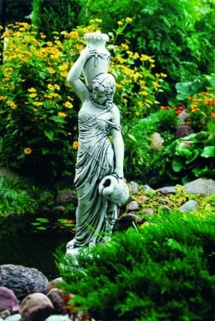 Садовые статуи – декоративный элемент ландшафтного дизайна