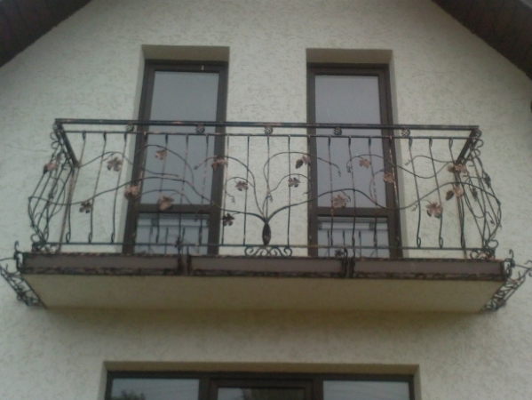Балконные ограждения ремонт изготовления новых!
