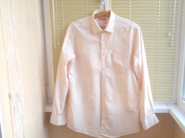 Продам мужскую розово-кремовую рубашку Stanrose Mafatlal  India
