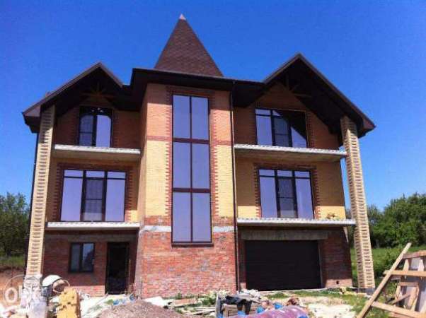 Срочно Продается 2 этажный дом улучшенной планировки в Полтаве