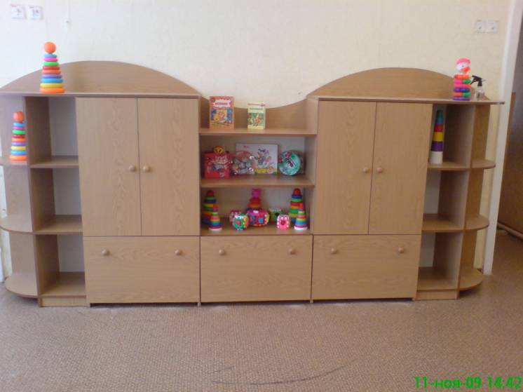 Мебель для школ и детских садов изготовим на заказ.