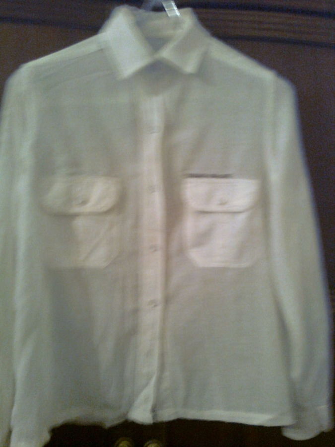 Стильная легкая белая рубашка с двумя карманами. ИНДИЯ