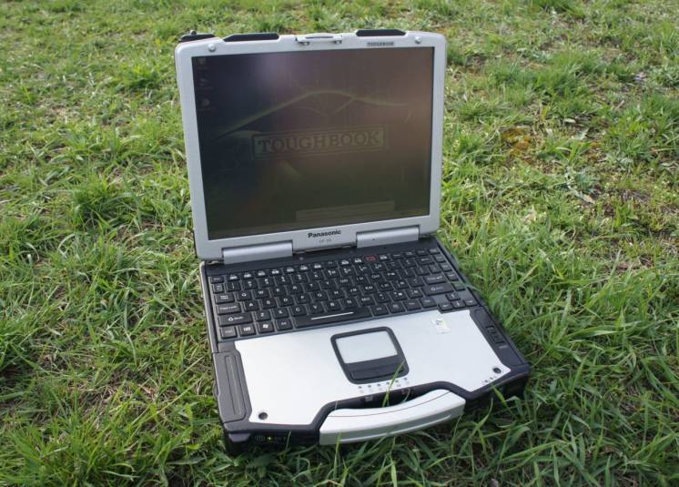 Защищенный ноутбук внедорожник Panasonic Toughbook CF-29, COM-порт