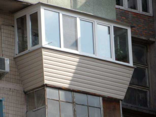 Балкон под ключ, остекление, обшивка, утепление, расширение, ремонт