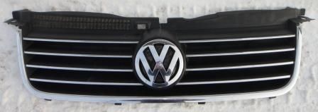 Решётка радиатора  VW Paasat