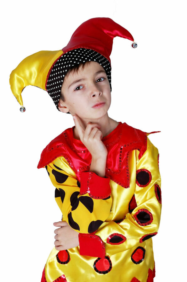 Продам  детские карнавальные костюмы
