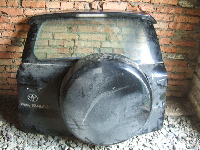 крышка багажника в сборе toyota rav-4 2006-2012