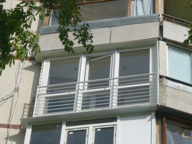 Сварные балконные ограждения