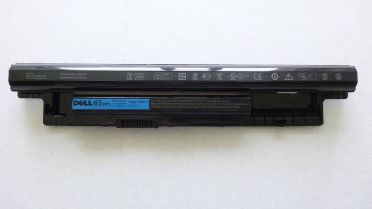 Оригинальная аккумуляторная батарея Dell MR90Y black 5800mAh