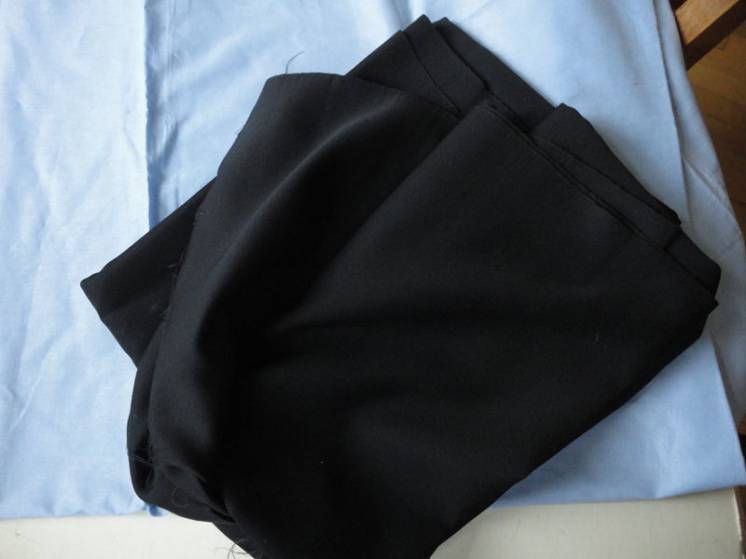 Ткань костюмная плотная черная синтетика Япония 70-е годы Т09