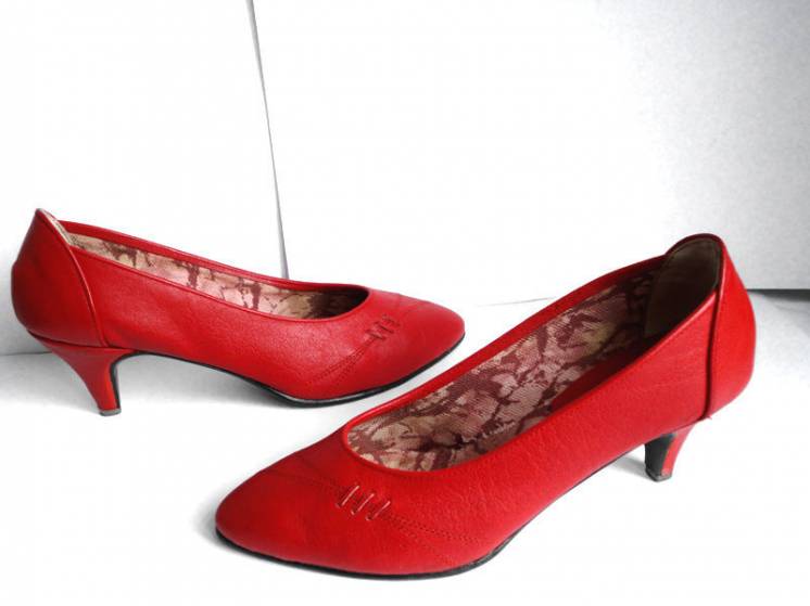 Элегантные туфли женские красные кожа новые