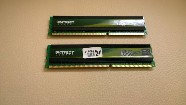 Оперативка PATRIOT DDR3 4GB 1600 MHz 2 планки