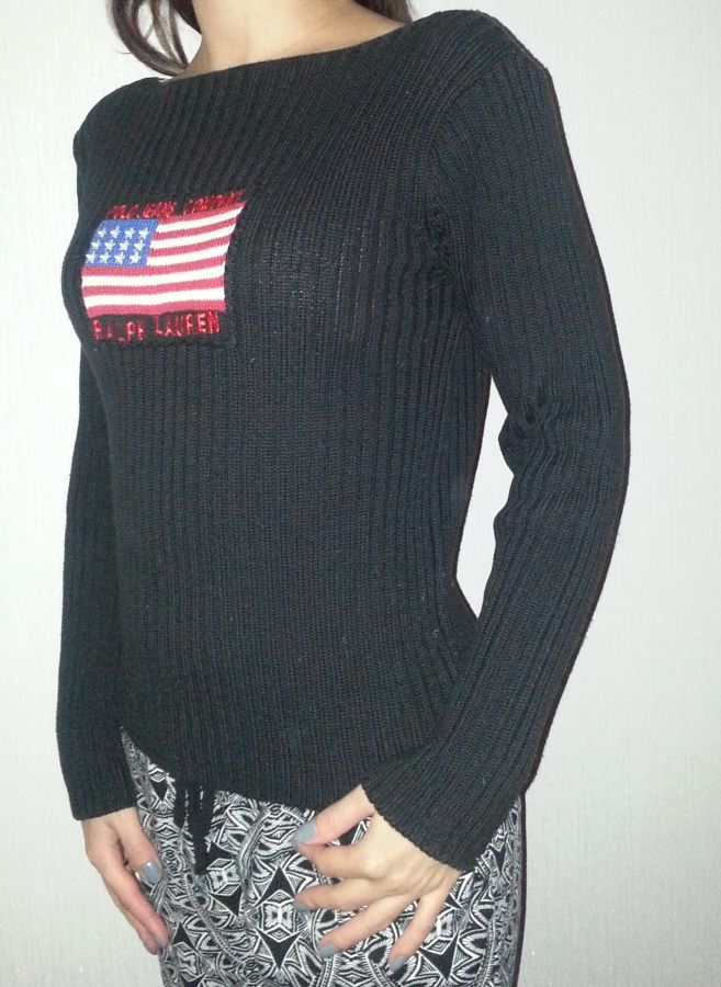 хлопковый черный  свитерок в резиночку с американским флагом