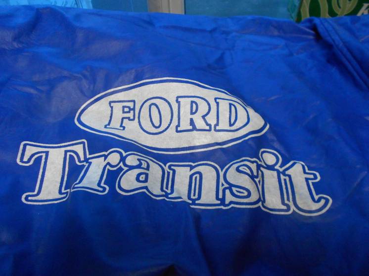 Кожанная  морда  на  капот Ford Transit 00-06г