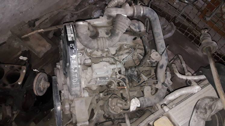 Двигатель мотор двигун VW Passat B5 1.9TDI AFN оригинал