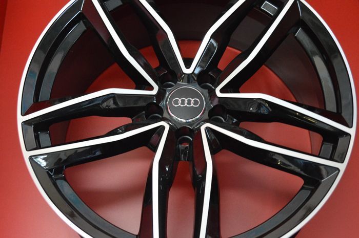 Диски Audi Q7 c 2015 года! RS6, R20 Оригинальные параметры