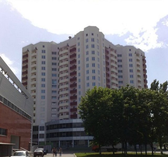 Продам квартиру 250 кв.м. в Новострое на Гагарина