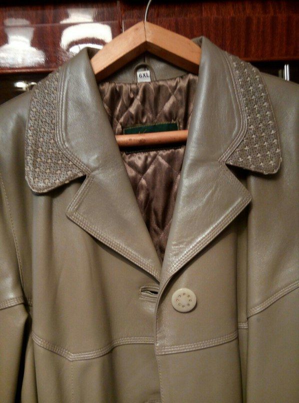 Продам в идеальном состоянии кожаное пальто 58 р