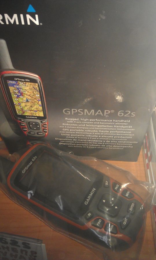 Новый навигатор Garmin GPSMAP 62s карты Европа Украина акватория Днепр