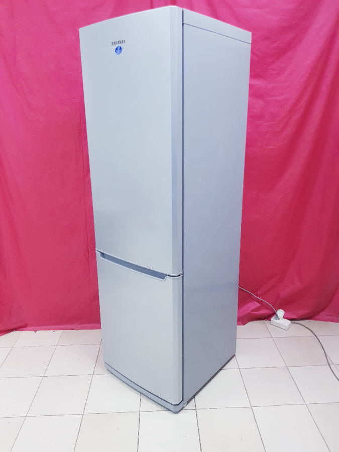 Холодильник Samsung No Frost 200 см