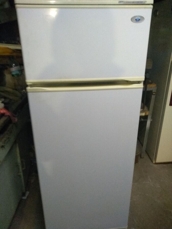 Холодильник АТЛАНТ 1.7 метра
