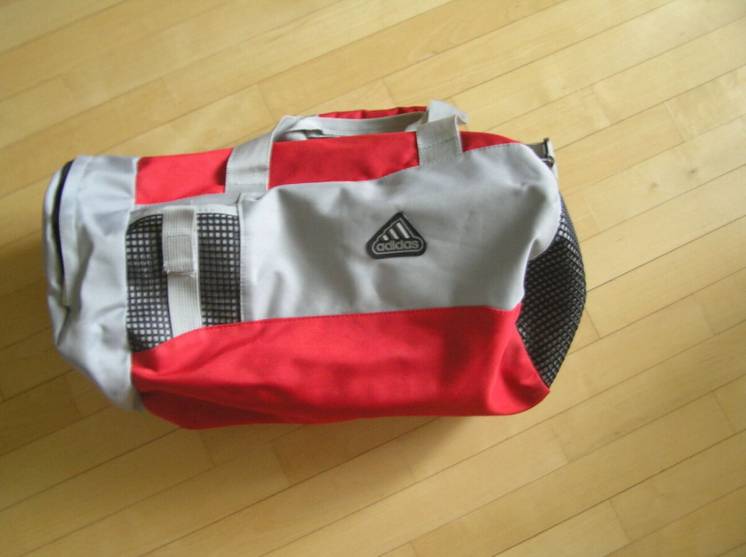 Женская дорожная, спортивная сумка Adidas WEEKEND формой 