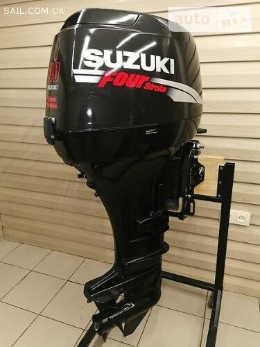 Продам лодочный мотор Suzuki - 40