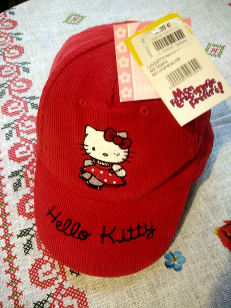 Вельветовая кепка на девочку Hello Kitty