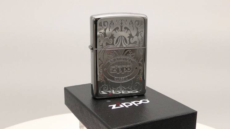 продам зажигалку  Zippo 24751 American Classic хром оригинал новая