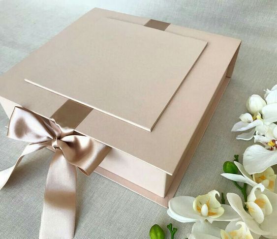 Коробка для подарунку,Подарочная коробка, Подарочная упаковка.