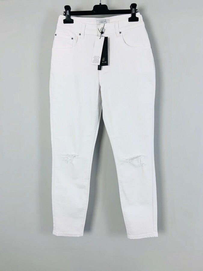 Белые качественные плотные джинсы с прорезами на коленях lost ink