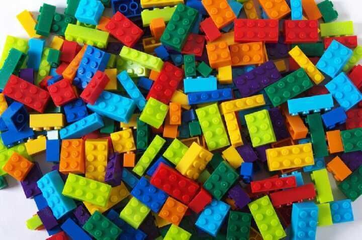 Помогу избавиться от Lego лего конструктора