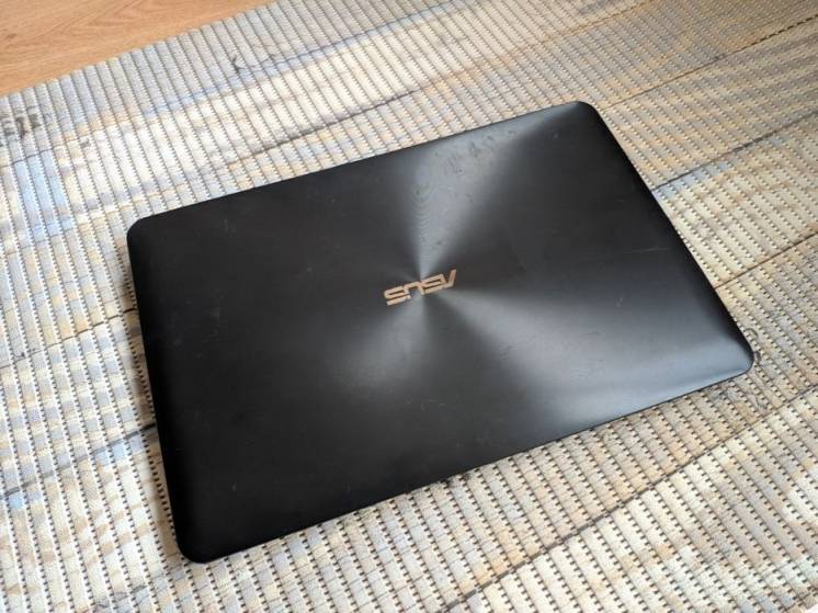 Мощный ноутбук Asus Core i5 6200U nVidia Geforce 940M 2GB