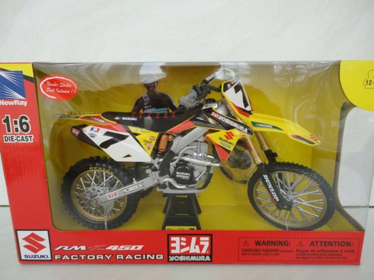Мотоцикл модель 1:6 Suzuki RM Z 450 #7 New Ray motocros крос игрушка