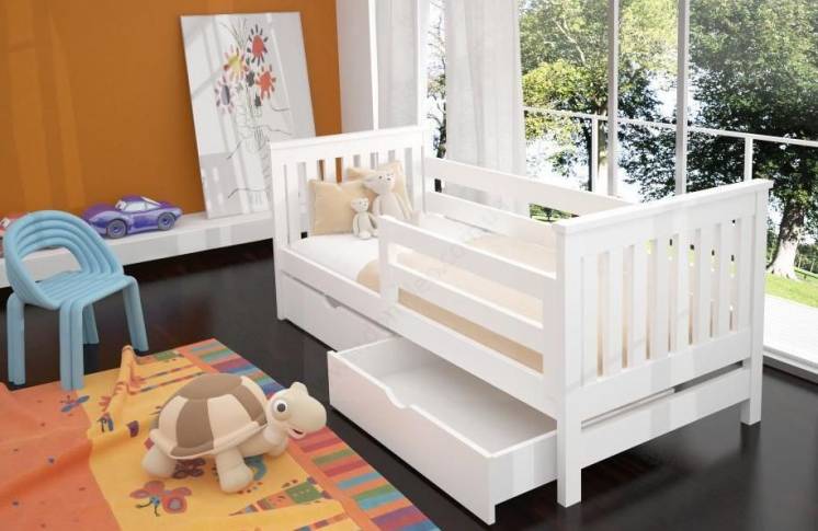 Кровать детская деревянная с натурального дерева Адель Карина белая