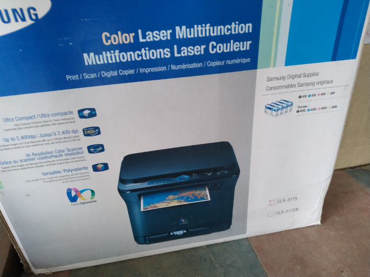 принтер сканер кольоровий самсунг СLX 3175