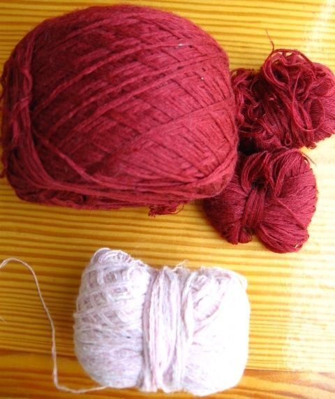 Пряжа нитки для вязания, красные бордовые, с шерстью, 135 гр. торг